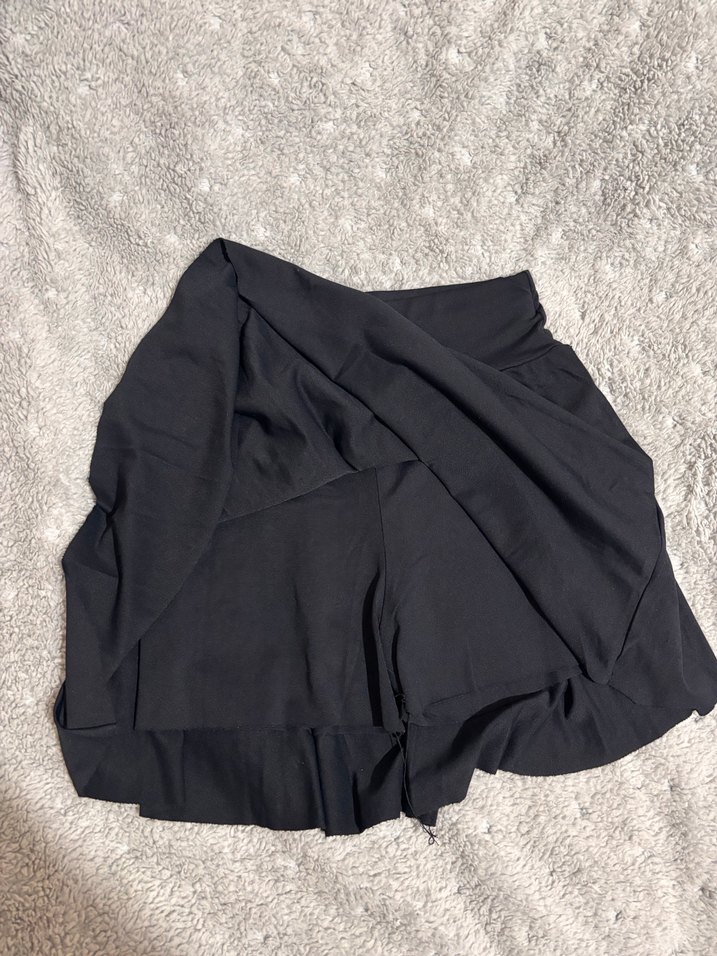 Laciver İçi Şortlu Dalgıç Kumaş Mini Etek - Görsel 2