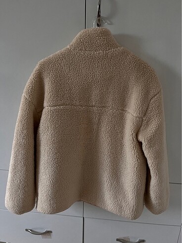 s Beden pull and bear peluş mont