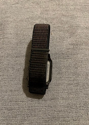 Apple Watch Siyah Akıllı Saat kordonu