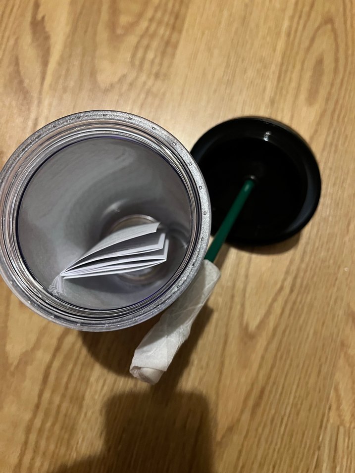 Starbucks Siyah Kapaklı Bardak - Görsel 3