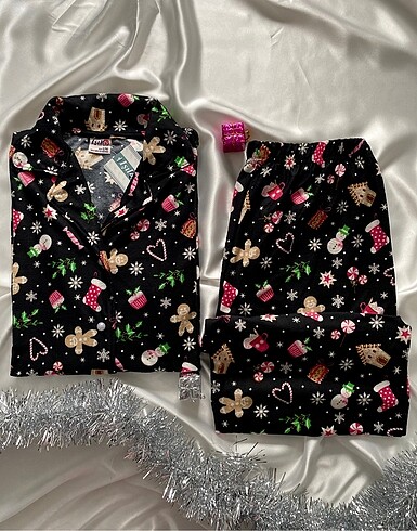Noel Desen Pijama Takım