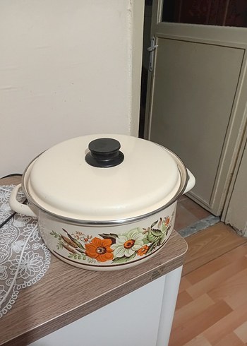 Çiçek Desenli Beyaz Emaye Tencere - Görsel 2