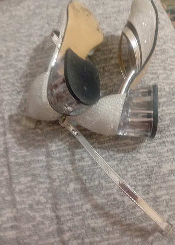 Glitterlı Gri Blok Topuklu çocuk abiye - Görsel 3