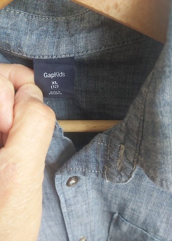 Gri Kısa Kollu Gap Erkek Cocuk Gömlek - Görsel 3