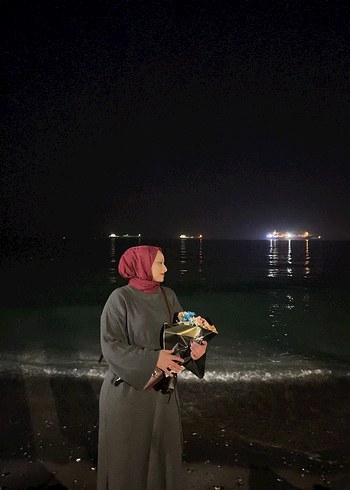 Gri triko elbise kadın
