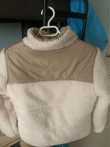 34 Beden Peluş Mont