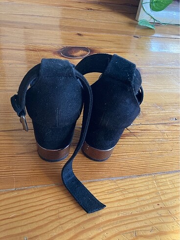 36 Beden siyah Renk Topuklu sandalet