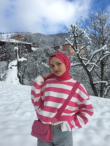 Yves Saint Laurent Pembe çanta