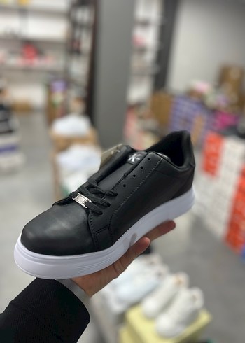 Siyah Parlak CK Velcro Spor Ayakkabı - Görsel 3