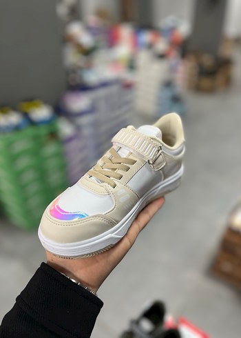 Kız Çocuk Pembe Bağcıklı ve Cırt Cırtlı Spor Ayakkabı - Görsel 6