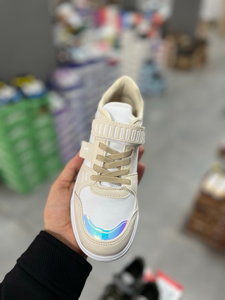 Kız Çocuk Pembe Bağcıklı ve Cırt Cırtlı Spor Ayakkabı - Görsel 5