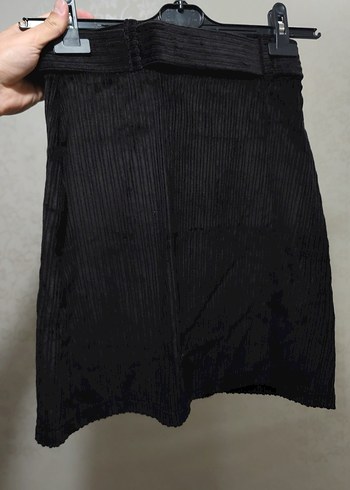 Düğmeli Siyah Midi Mini Kemerli Etek - Görsel 2