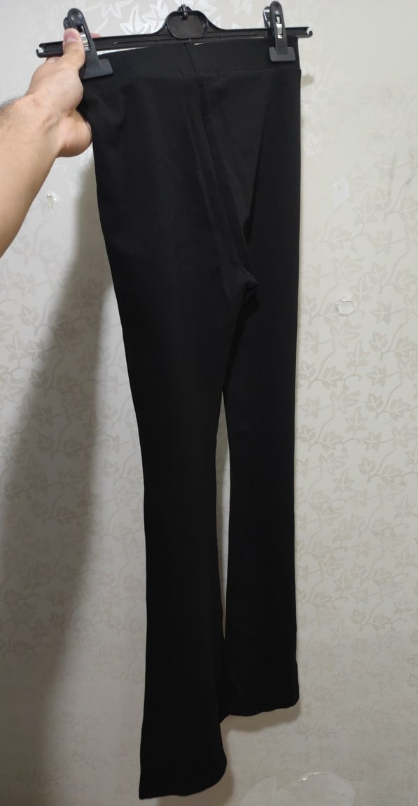 Siyah Kadın Midi İspanyol Paça Likralı Tayt - Görsel 2