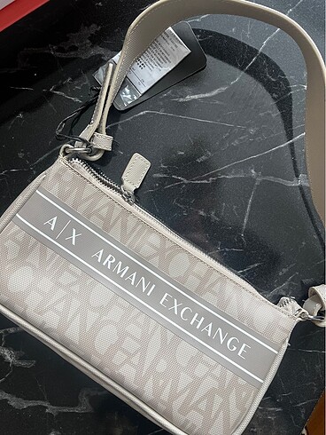 Armani Exchange Armani exchange