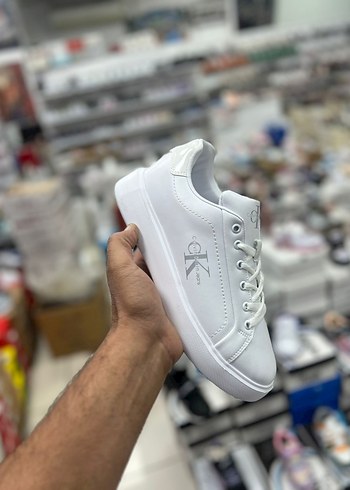 Calvin Klein Beyaz Erkek Bağcıklı Spor Ayakkabı
