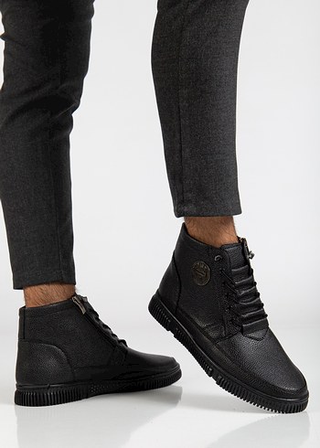 Siyah Erkek Bot - Görsel 4