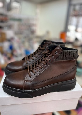 Kahverengi Bağcıklı Erkek Günlük Bot - Görsel 2