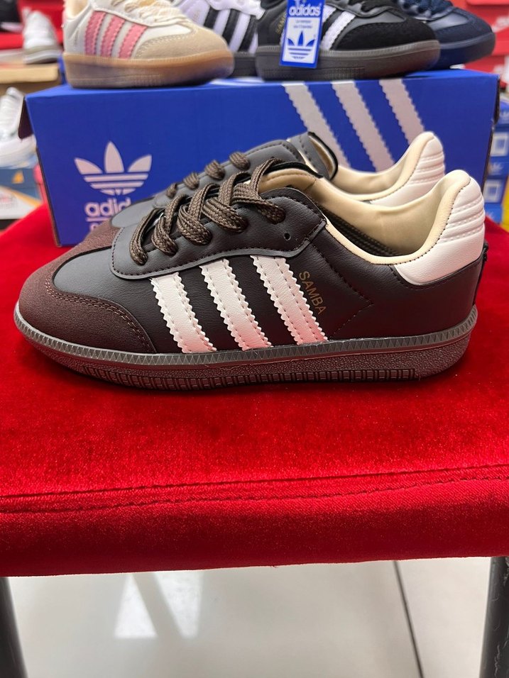 Adidas Samba çocuk spor ayakkabı 26 27 28 29 30 31 32 33 34 35 - Görsel 3