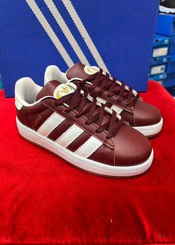 Adidas 35