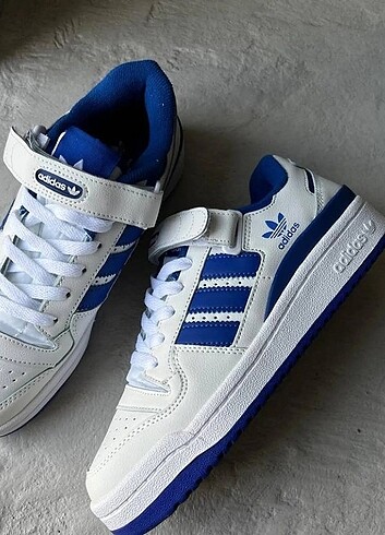 Adidas Forum Low Lacivert spor ayakkabı sıfır magazadan etiketl