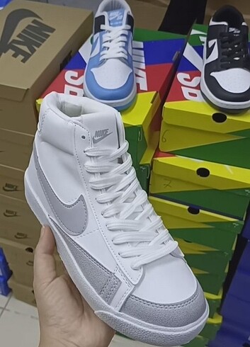 Nike NİKE BLAZER SIFIR ÜRÜN KOKU TERLEME YAPMAZ 3 CM TOPUK BOYU
