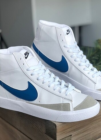 Nike NİKE BLAZER SIFIR ÜRÜN KOKU TERLEME YAPMAZ 3 CM TOPUK BOYU