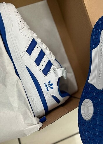 Adidas Forum Low Lacivert spor ayakkabı sıfır magazadan etiketl