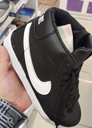 Nike Nike Blezeer sıfır kutulu ürün 36 37 38 39 40