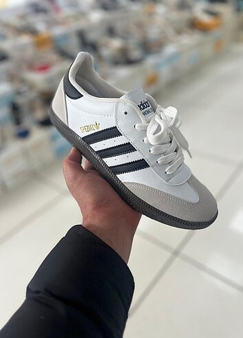 Adidas Erkek spor ayakkabı sıfır ürün kutulu magaza satış