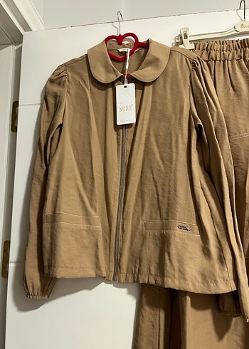 Nihle Camel rengi etekli takım - Görsel 2