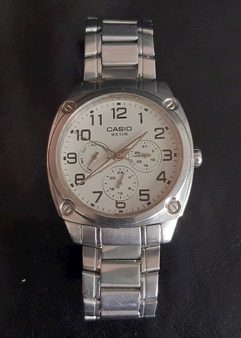Casio Casio Beyaz Klasik Erkek Kol Saati