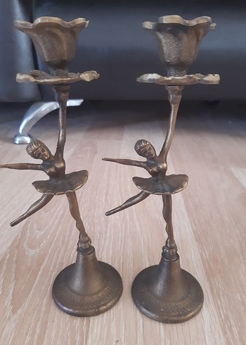 Diğer Bronz Dönem Mumluk Çifti