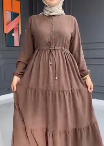 Kahverengi uzun elbise