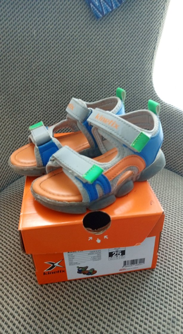 Çocuk Çok Renkli Cırtlı Sandalet - Görsel 2