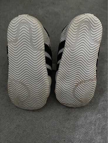 Orjinal adidas bebek ayakkabısı - Görsel 2
