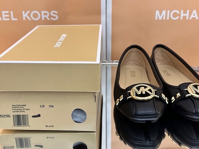 37 Beden Michael Kors Siyah Babet