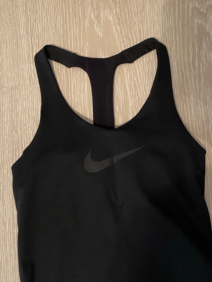 Nıke sporcu atlet - Görsel 3