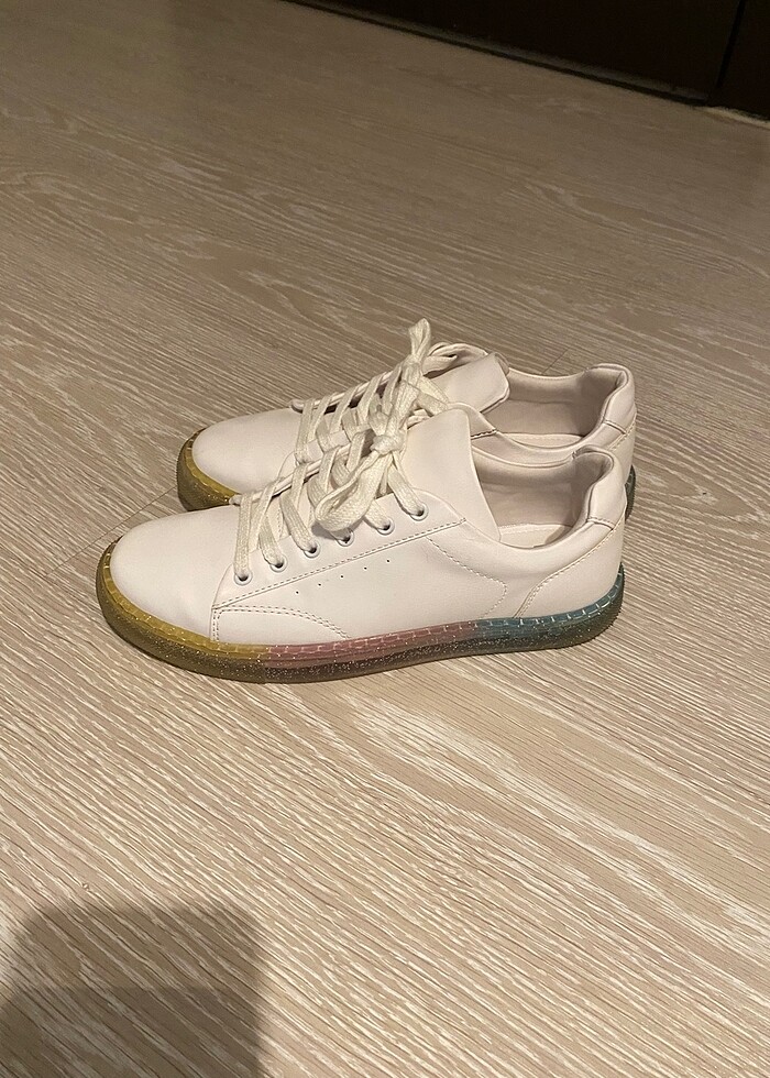 Bershka spor ayakkabı - Görsel 2