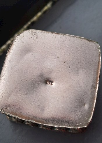 Beden çeşitli Renk sedef ve inci süslemeli 925 ayar gümüş antika kutu