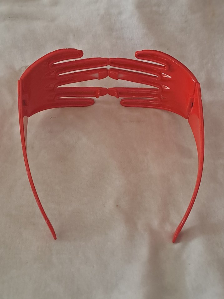 Kırmızı Avant-Garde Elastik parti gözlüğü - Görsel 3