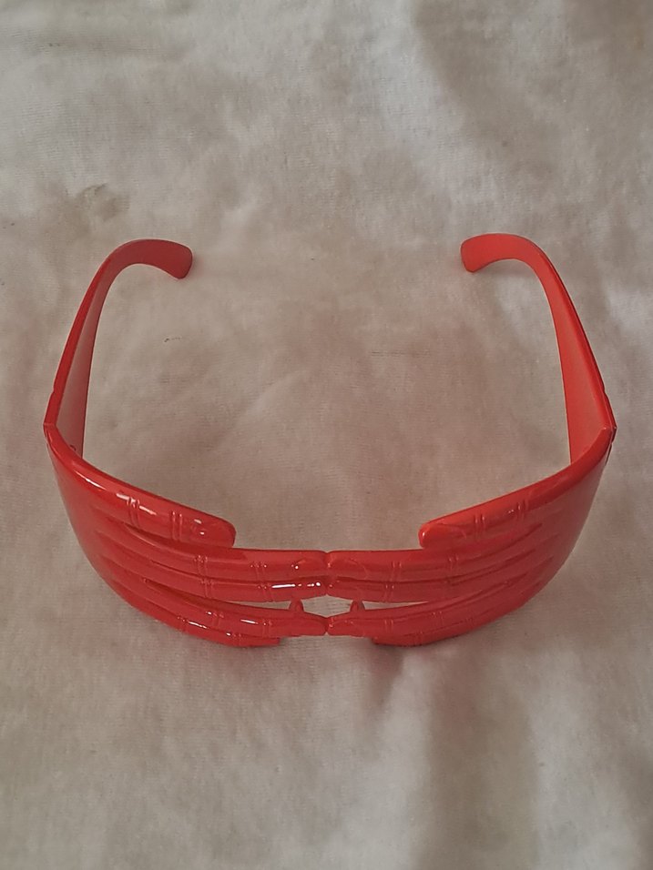 Kırmızı Avant-Garde Elastik parti gözlüğü - Görsel 2