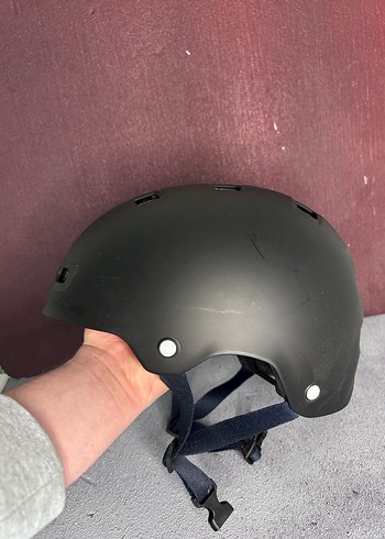 Siyah Kask - Görsel 3