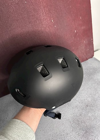 Siyah Kask - Görsel 2