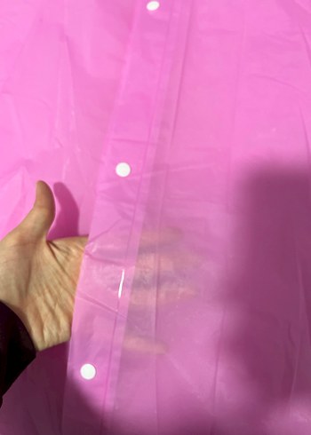 Pembe Kapüşonlu Uzun Kadın Yağmurluk - Görsel 3