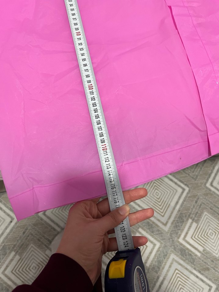 Pembe Kapüşonlu Uzun Kadın Yağmurluk - Görsel 4