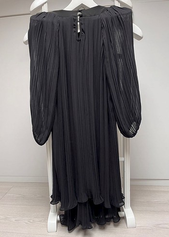 İnci Detaylı Siyah Elbise - Görsel 2