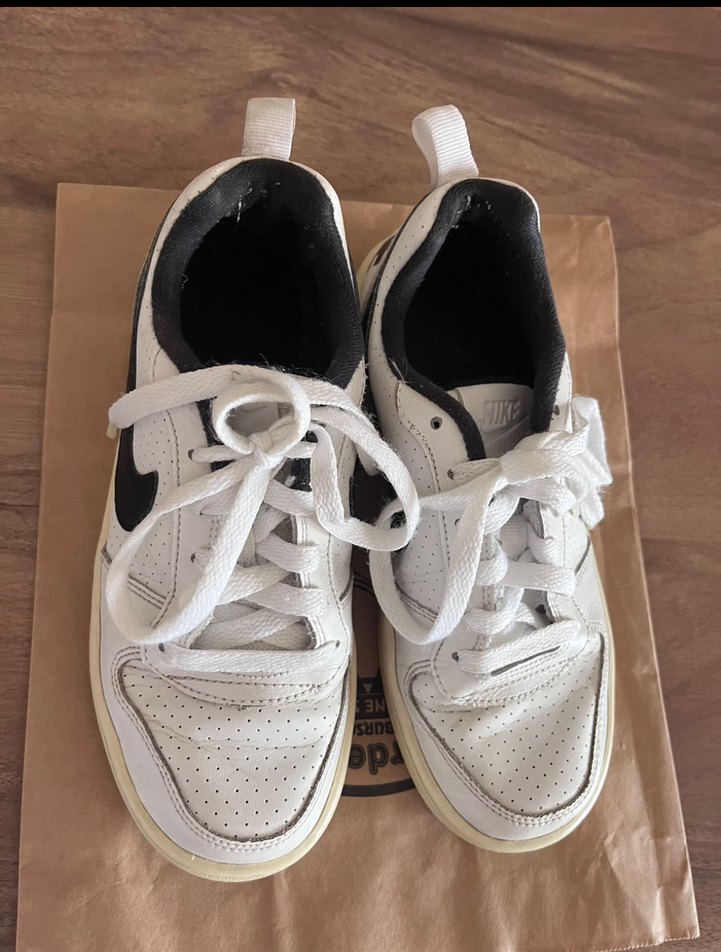 Beyaz Bağcıklı Kadın Spor Ayakkabı - Görsel 3