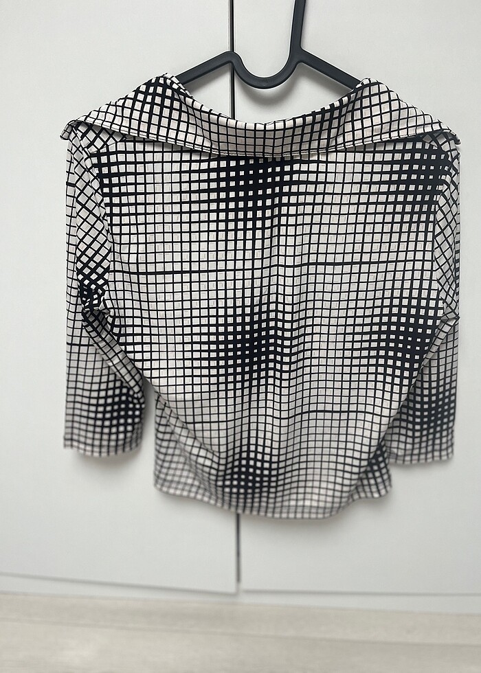 Yarım kollu bluz - Görsel 2