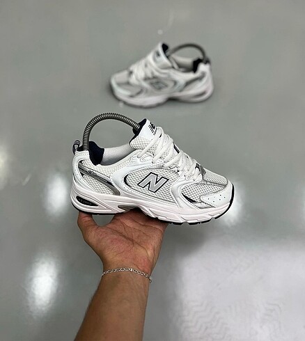 New Balance 530