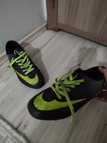 Nike Erkek çocuk krampon